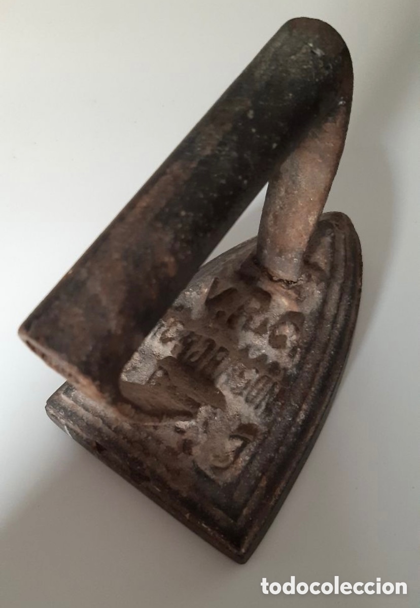 Antig&uuml;edades: Plancha de hierro Mondragon VRC - Foto 6