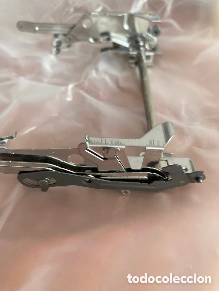 Antig&uuml;edades: Compartimento Sony x-3949-153-3 - Foto 2