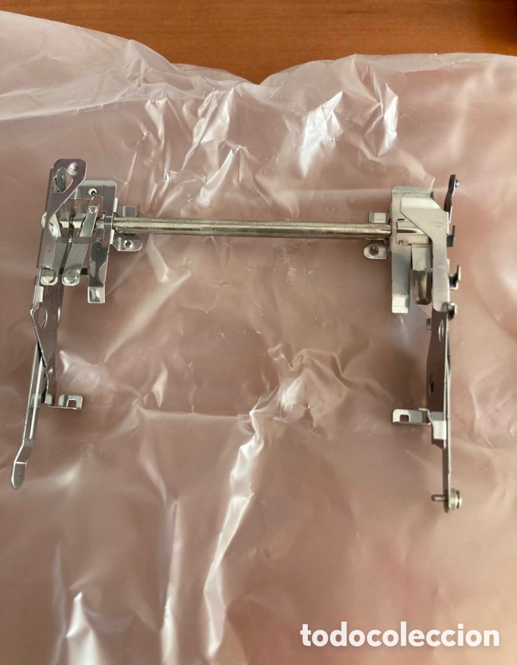 Antig&uuml;edades: Compartimento Sony x-3949-153-3 - Foto 1
