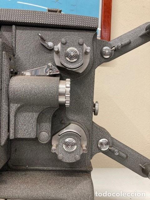Antig&uuml;edades: Proyector MALEX - Foto 2
