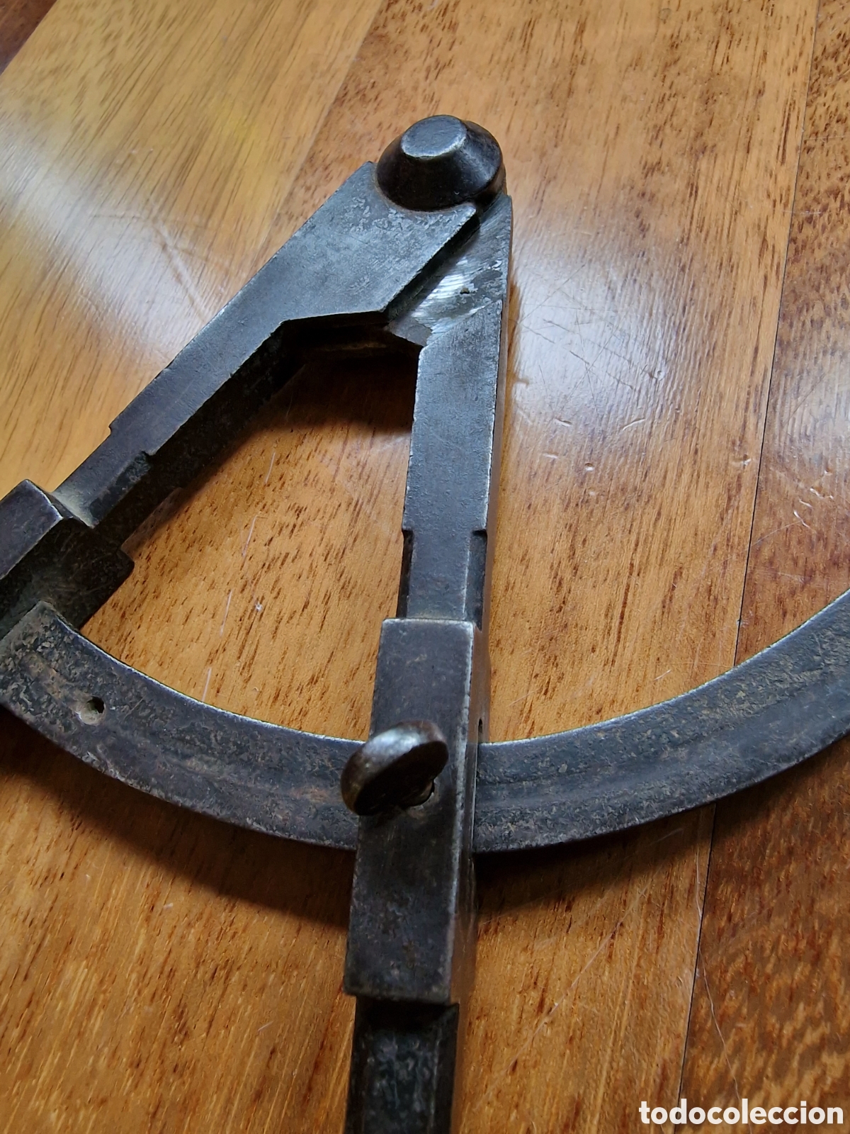 Antig&uuml;edades: COMP&Aacute;S DE PUNTAS MUY ANTIGUO HIERRO CUARTO DE C&Iacute;RCULO - Foto 3