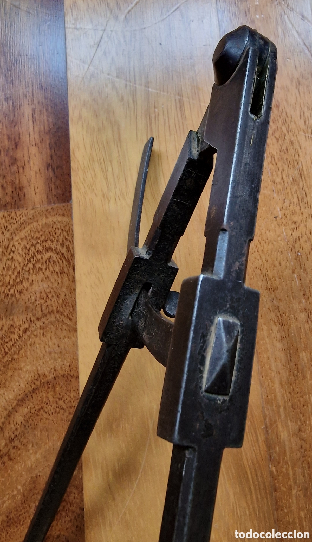 Antig&uuml;edades: COMP&Aacute;S DE PUNTAS MUY ANTIGUO HIERRO CUARTO DE C&Iacute;RCULO - Foto 7