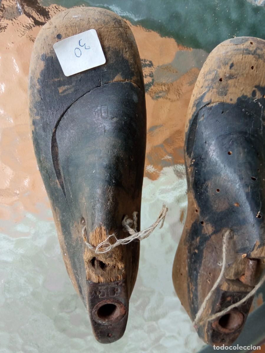 Antig&uuml;edades: Lote de hormas - Foto 12