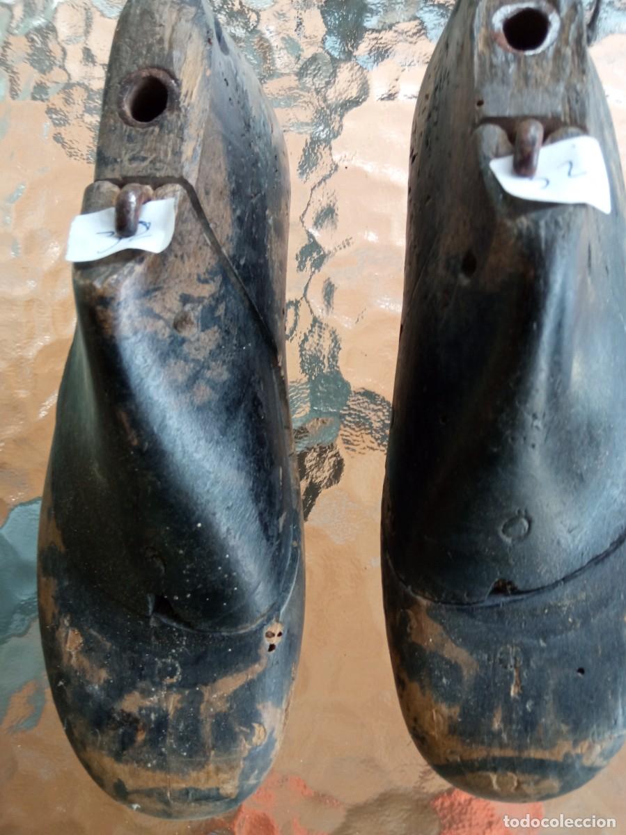 Antig&uuml;edades: Lote de hormas - Foto 16