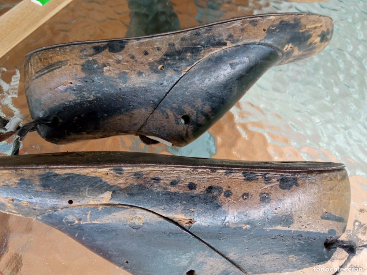 Antig&uuml;edades: Lote de hormas - Foto 18
