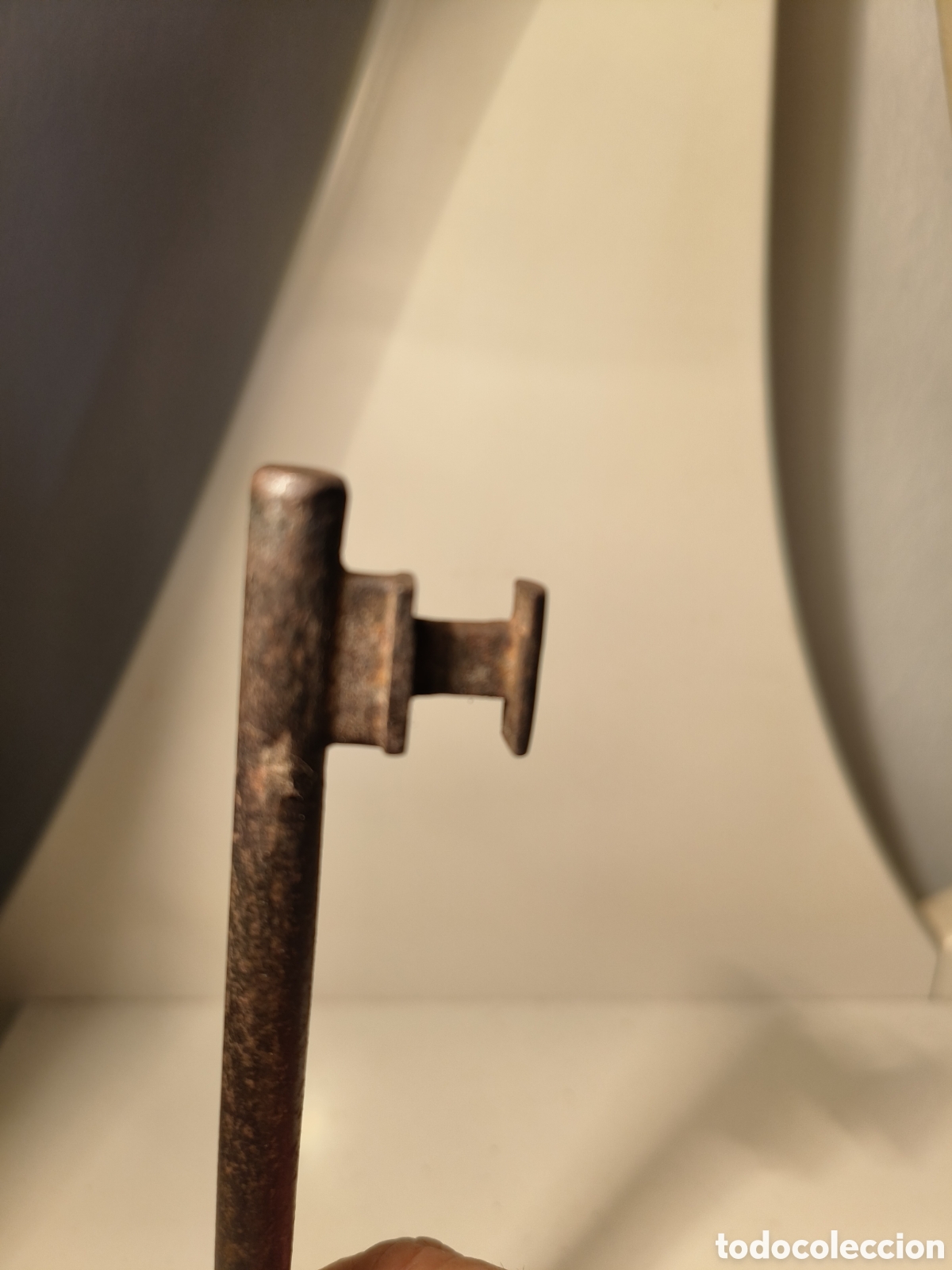 Antig&uuml;edades: Antigua llave - Foto 6
