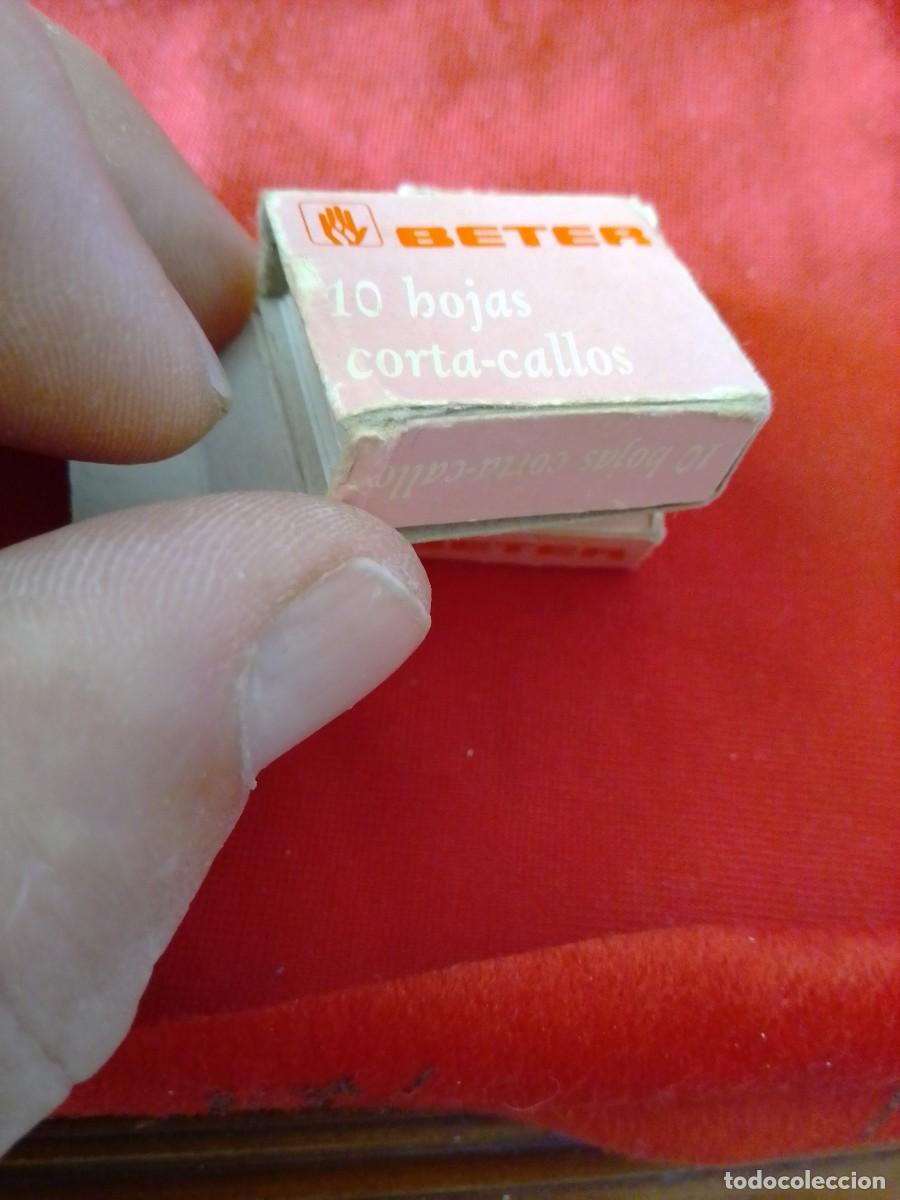 Antig&uuml;edades: ANTIGUAS CUCHILLAS CORTA CALLOS MARCA BETER - Foto 3