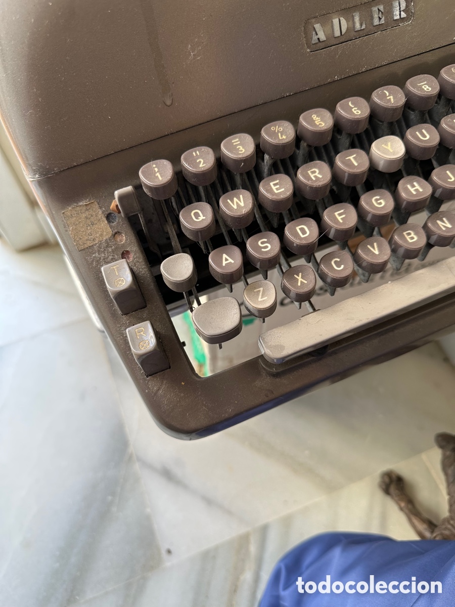 Antig&uuml;edades: M&aacute;quina de escribir adler - Foto 6
