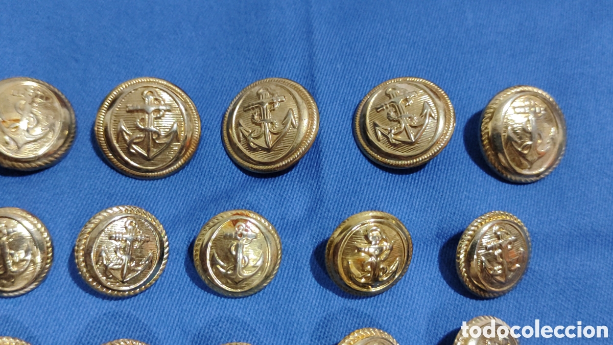 Antig&uuml;edades: ANTIGUOS BOTONES MILITARES - Foto 2