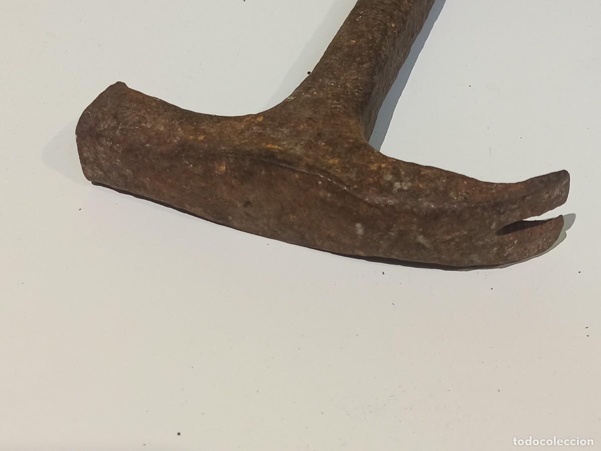 Antig&uuml;edades: Martillo encofrador antiguo de hierro - Foto 4