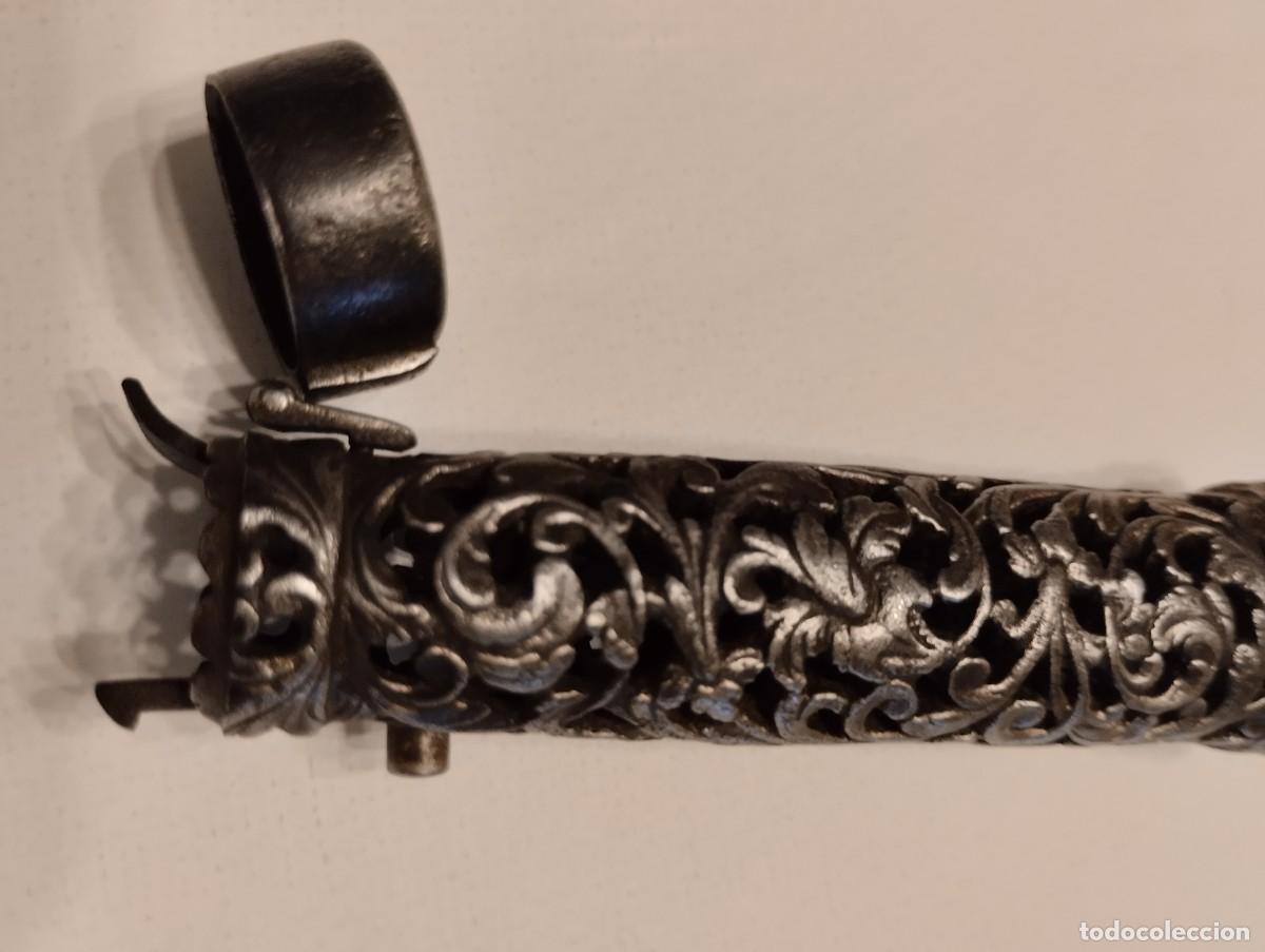 Antig&uuml;edades: Estuche antiguo hierro forjado - Foto 3