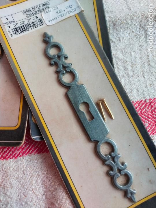 Antig&uuml;edades: JUEGO DE DOS BOCALLAVE - Foto 2