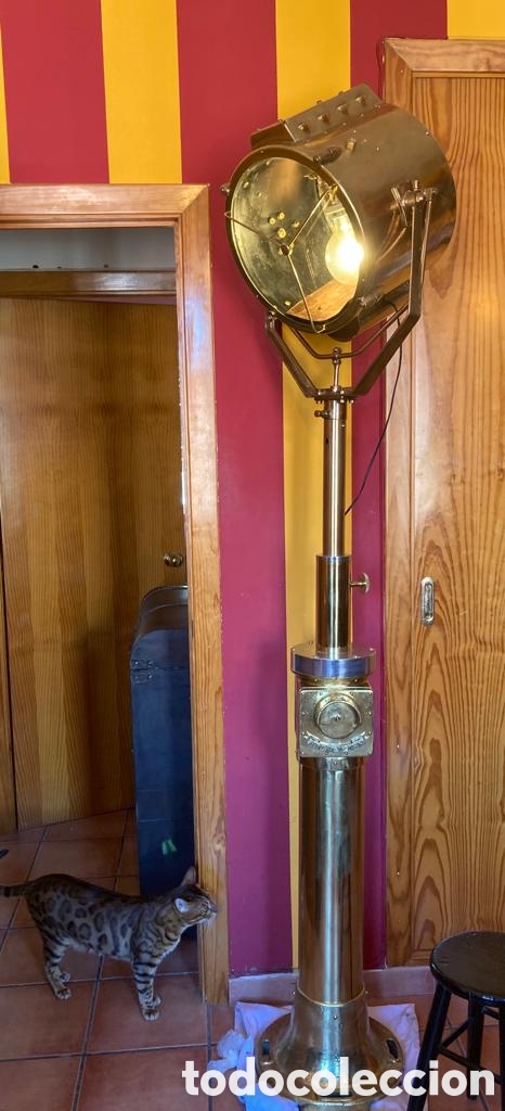 Antig&uuml;edades: Reflector de barco. - Foto 1