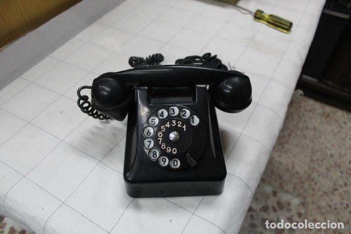 Tel&eacute;fonos: Telefono en Baquelita - Foto 1