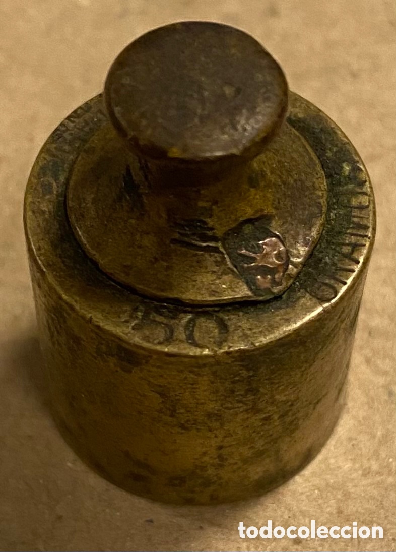 Antig&uuml;edades: ANTIGUA PESA DE PRECISI&Oacute;N DE BRONCE DE 50 Grs. - Foto 2