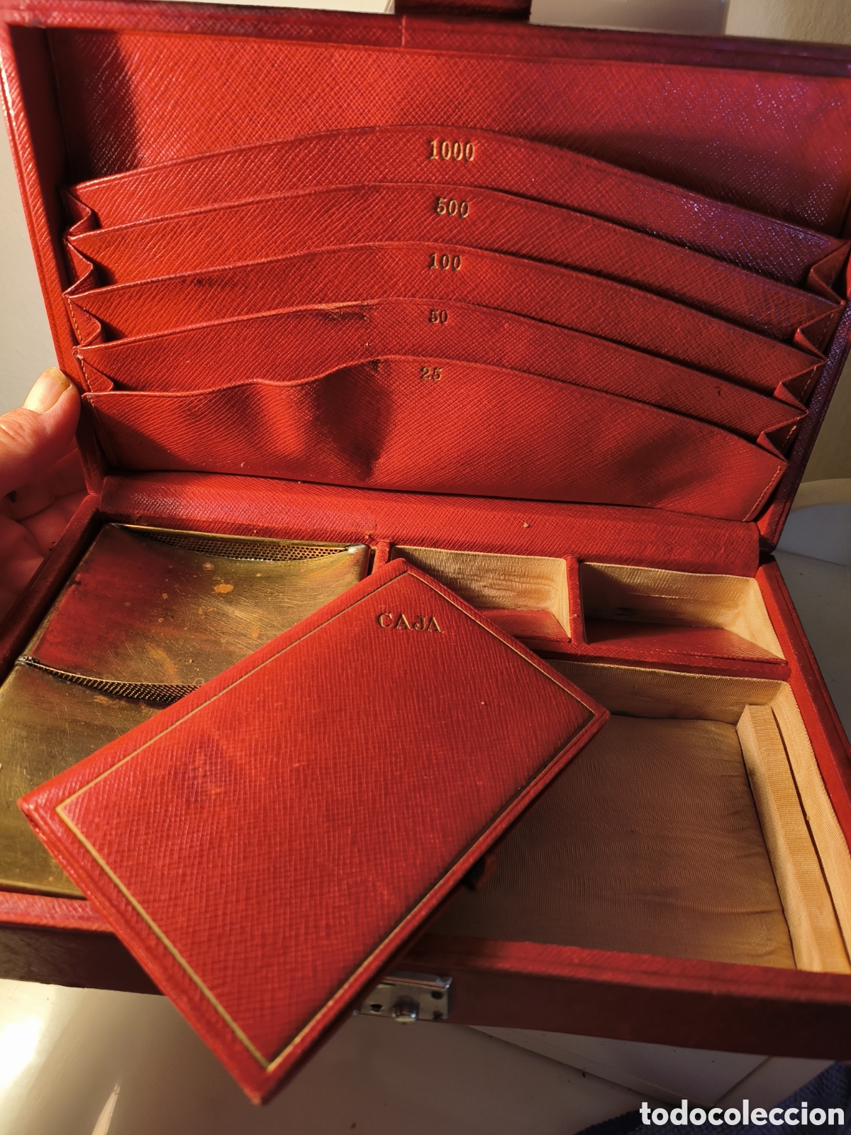 Antig&uuml;edades: Caja de contabilidad piel roja - Foto 3