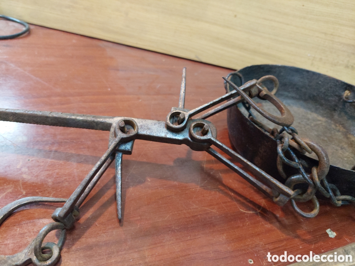 Antig&uuml;edades: Balanza Romana de 25 k. - Foto 2