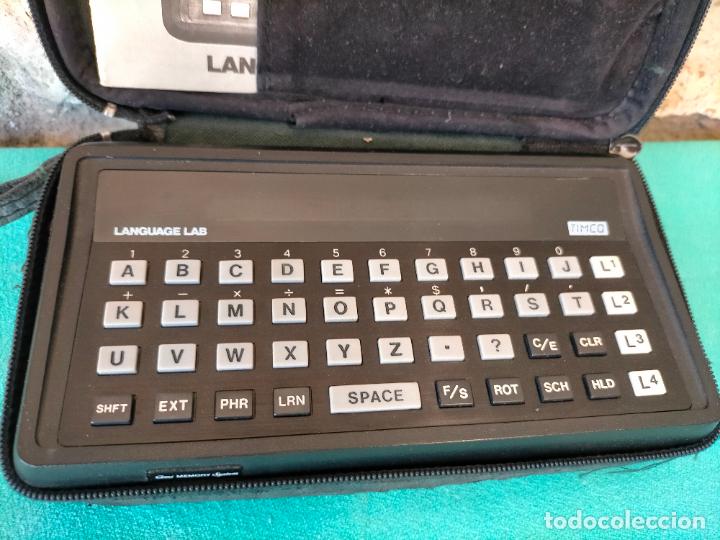 Antig&uuml;edades: Traductor traductora maquina de idiomas AMI MEMORY SYSTEM LANGUAGE LAB TIMCO con funda negra - Foto 2