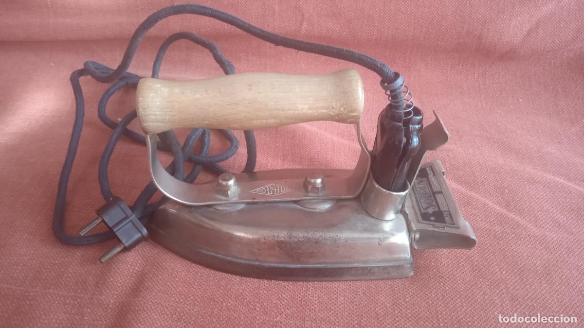 Antig&uuml;edades: PLANCHA EL&Eacute;CTRICA SOLAUN - Foto 3