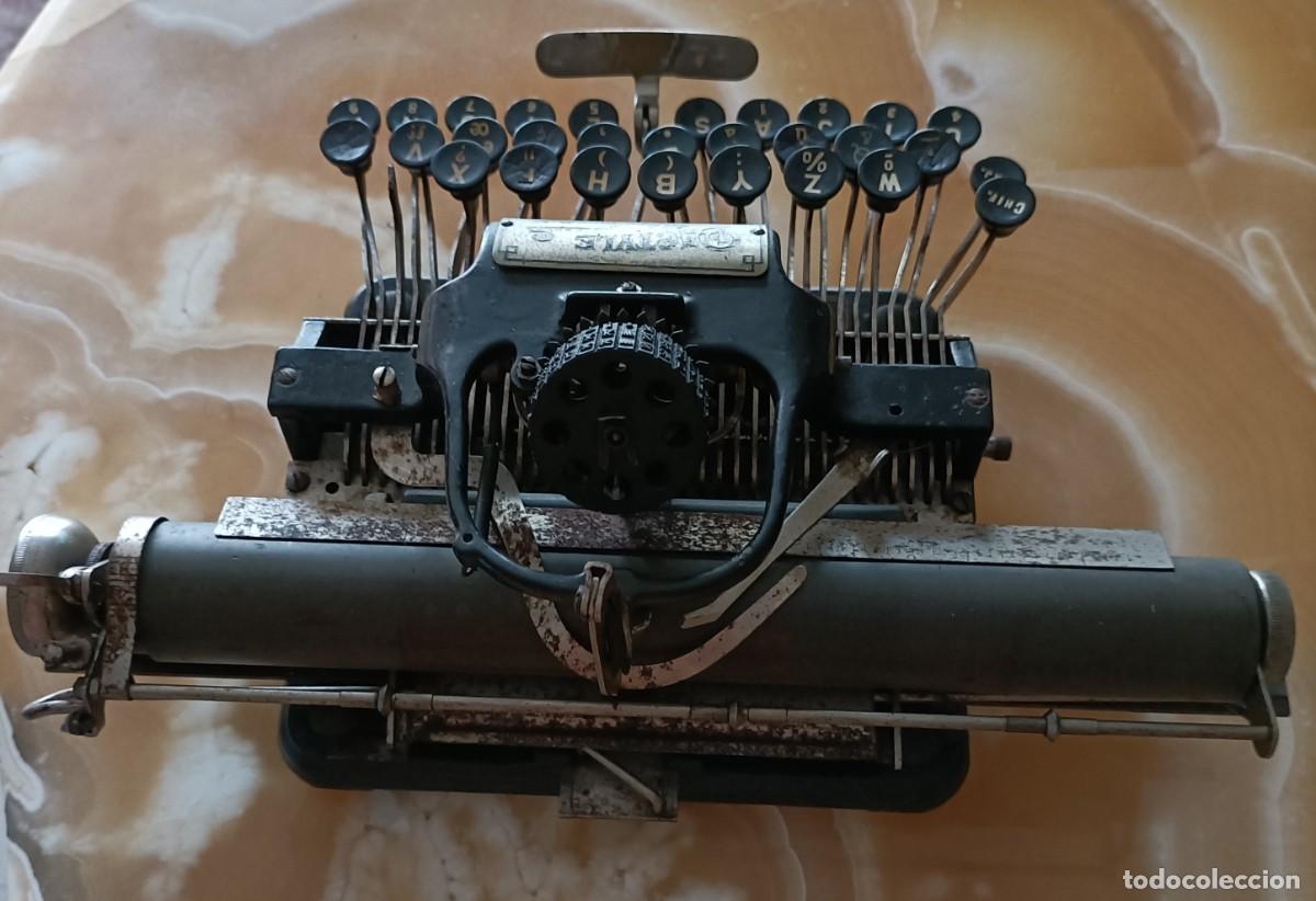 Antig&uuml;edades: DACTYLE MAQUINA DE ESCRIBIR DECADA DE 1.890 - Foto 5