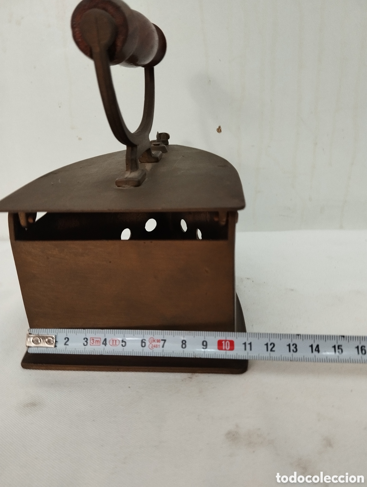 Antig&uuml;edades: Plancha de carb&oacute;n de bronce - Foto 10