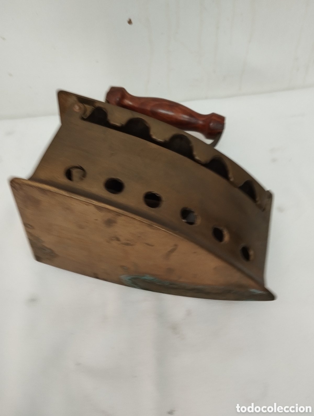 Antig&uuml;edades: Plancha de carb&oacute;n de bronce - Foto 6
