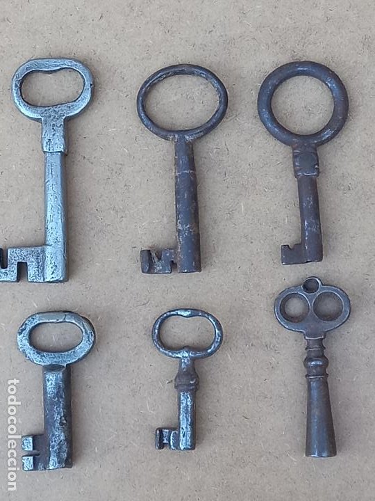 lote de 6 llaves antiguas metalicas de coleccio - Compra venta en  todocoleccion