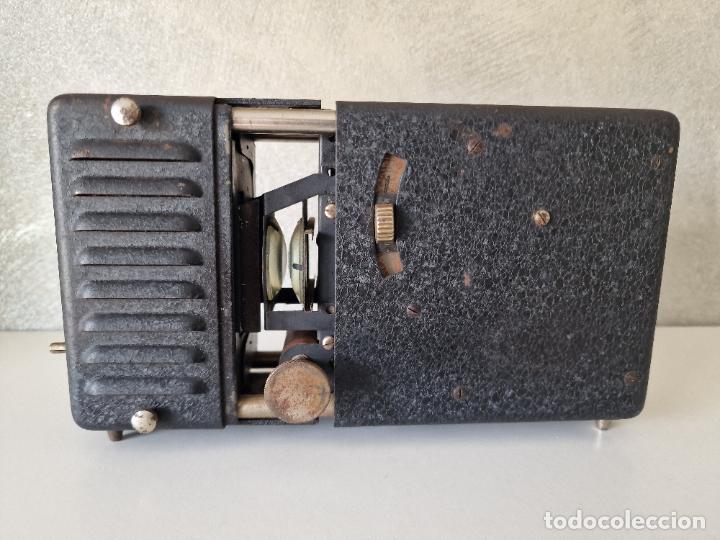 Antig&uuml;edades: ANTIGUO PROYECTOR OSEF LUX 145 PARIS - Foto 4
