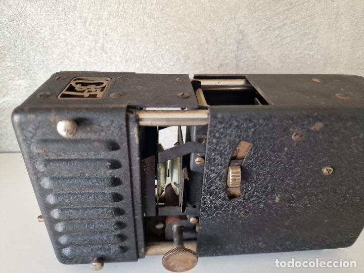 Antig&uuml;edades: ANTIGUO PROYECTOR OSEF LUX 145 PARIS - Foto 5