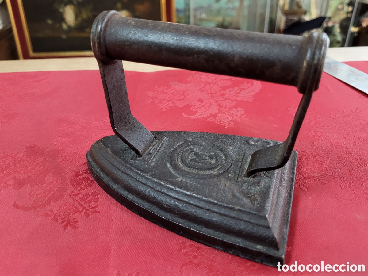 Antig&uuml;edades: PLANCHA FUNDICI&Oacute;N DE HIERRO CCM N&Uacute;MERO 4 - Foto 1