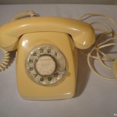 Teléfonos: TELÉFONO SOBREMESA, TIPO HERALDO. DE PRINCIPIOS DE LOS 70’. COLOR MARFIL. CITESA. CTNE.