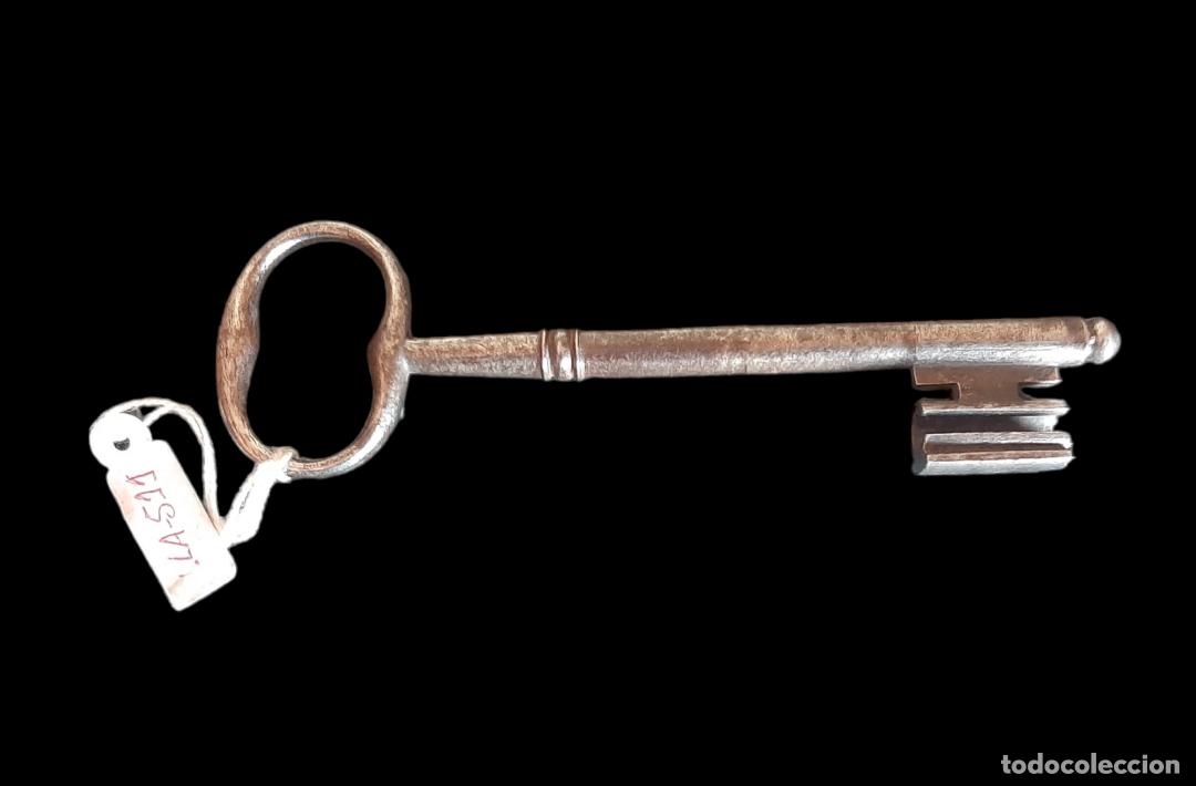 Antig&uuml;edades: (LLA-511)LLAVE DE FORJA - Foto 1