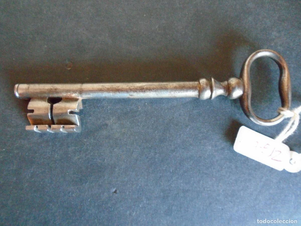 Antig&uuml;edades: (LLA-512)LLAVE DE FORJA - Foto 4
