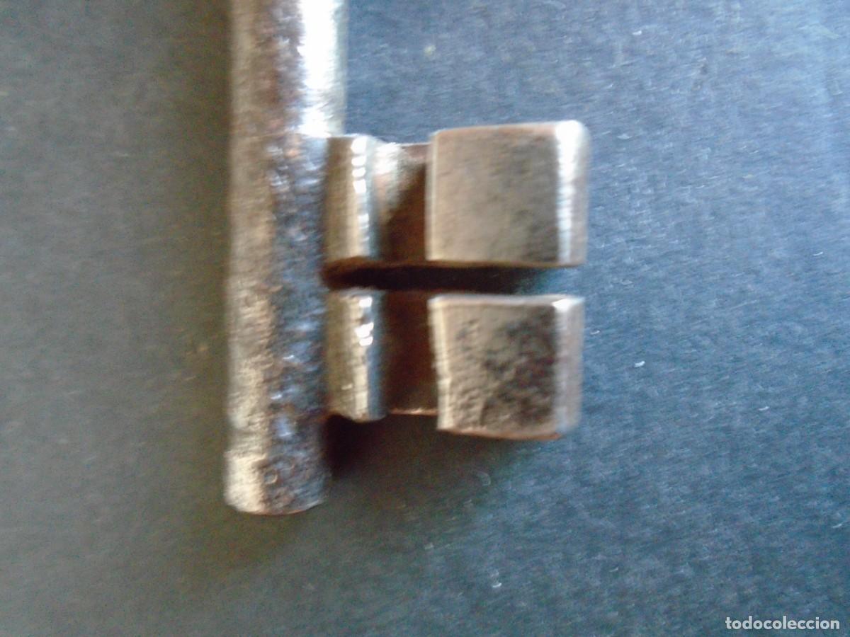 Antig&uuml;edades: (LLA-513)LLAVE DE FORJA - Foto 6