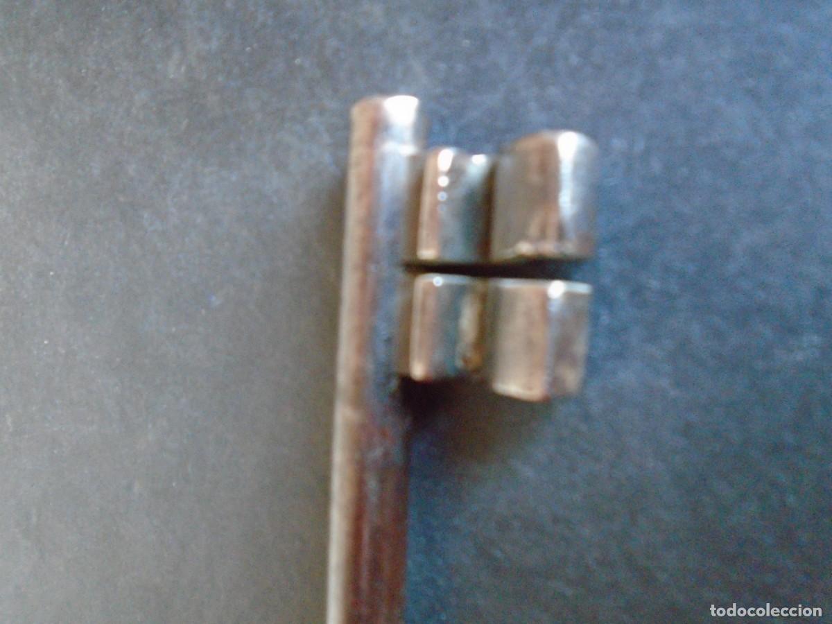 Antig&uuml;edades: (LLA-514)LLAVE DE FORJA - Foto 3