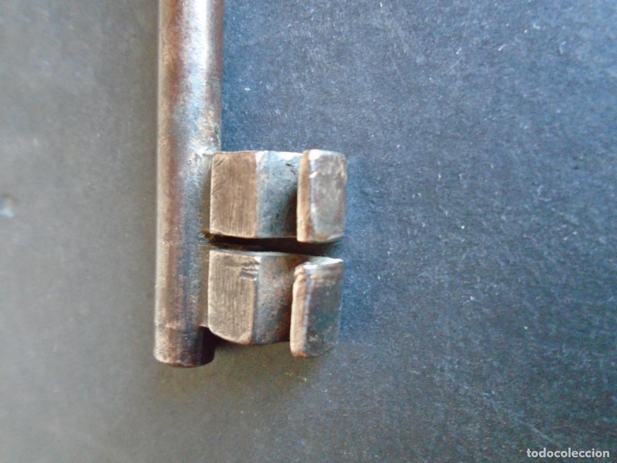 Antig&uuml;edades: (LLA-514)LLAVE DE FORJA - Foto 5