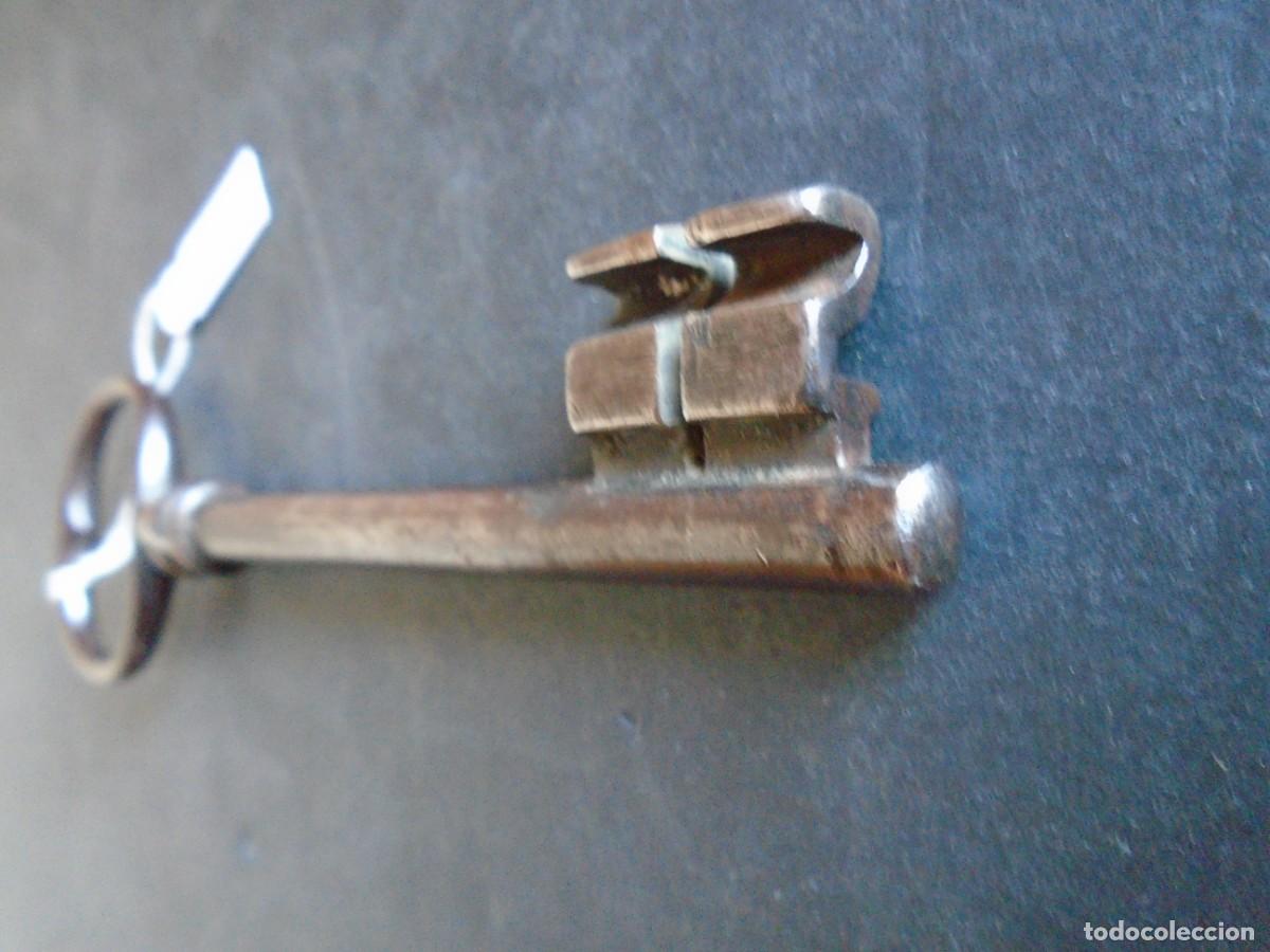 Antig&uuml;edades: (LLA-514)LLAVE DE FORJA - Foto 7
