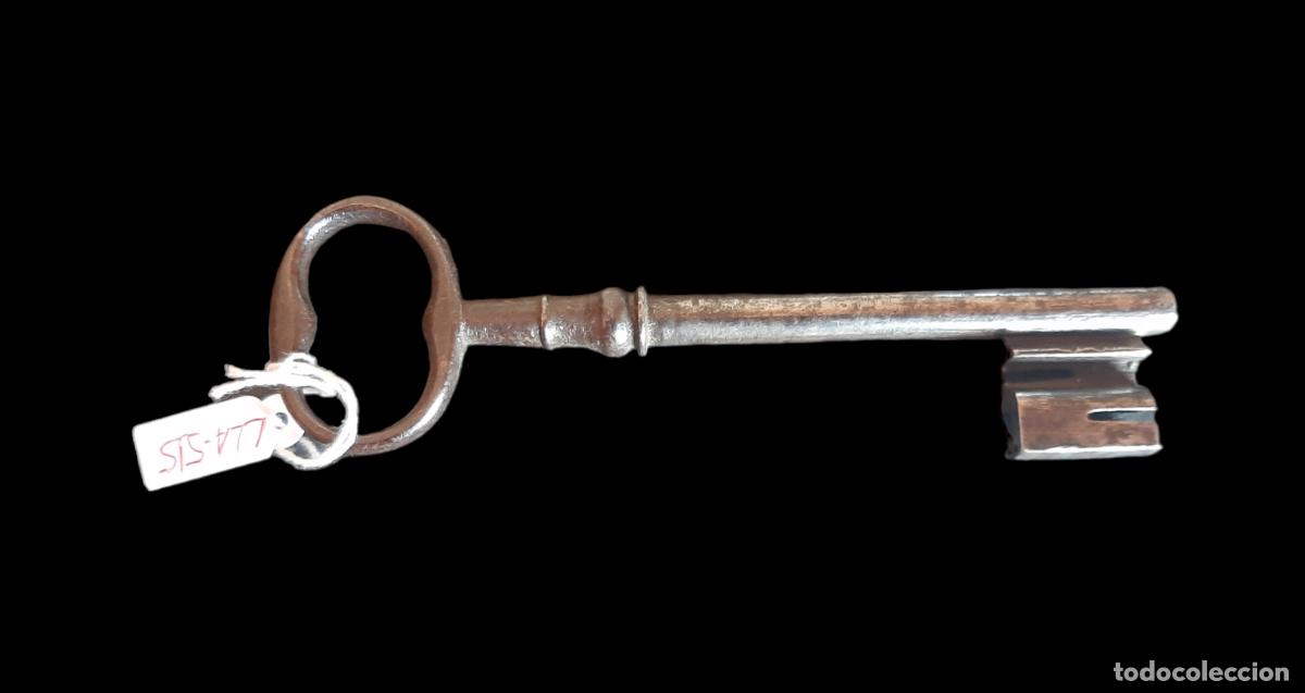 Antig&uuml;edades: (LLA-515)LLAVE DE FORJA - Foto 1