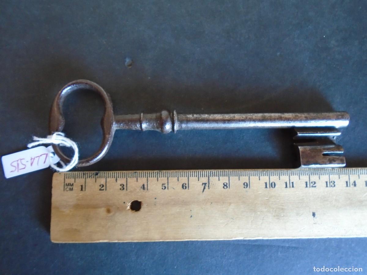 Antig&uuml;edades: (LLA-515)LLAVE DE FORJA - Foto 2