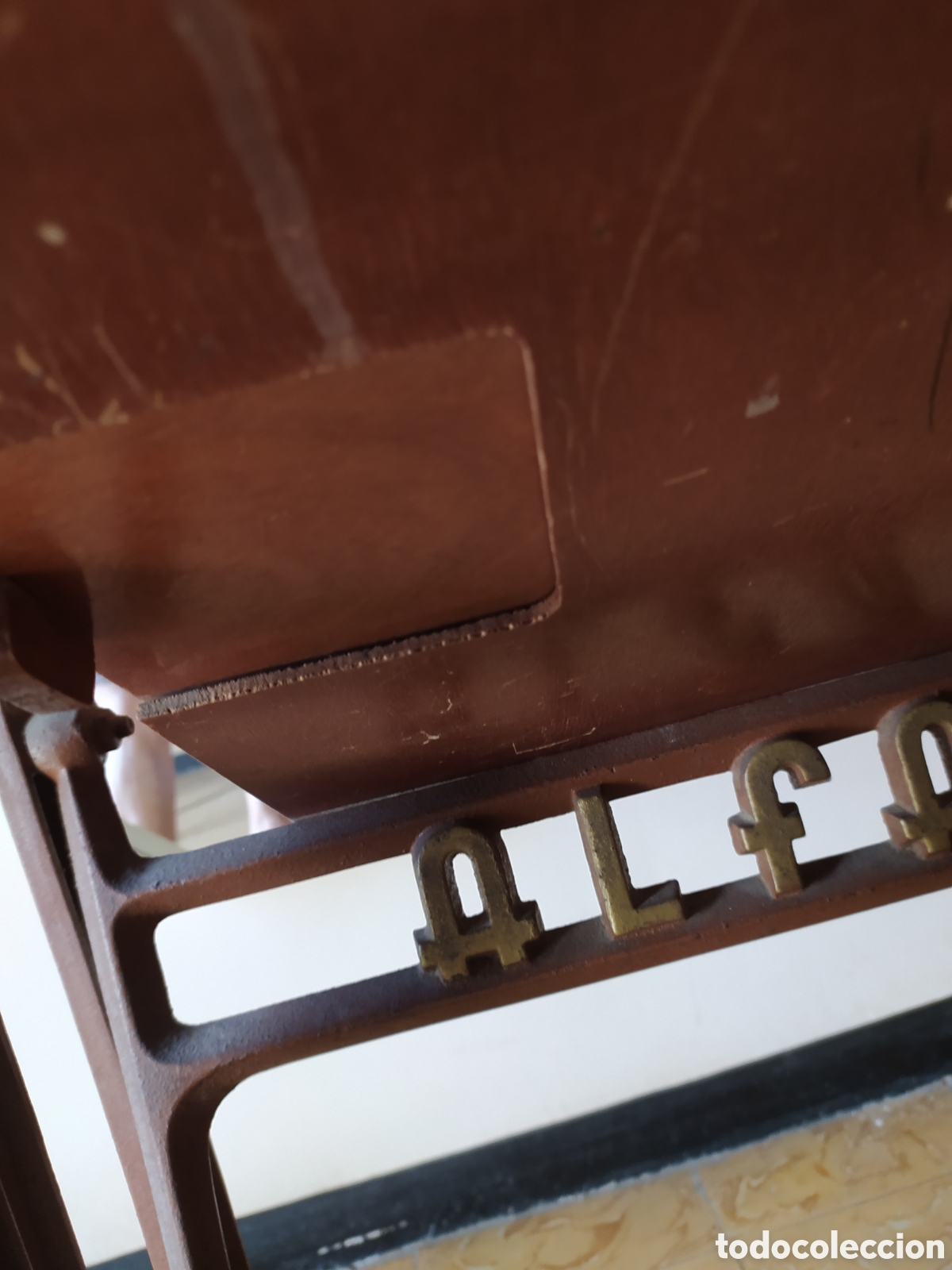 Antig&uuml;edades: M&aacute;quina de coser a&ntilde;os 40 - Foto 7