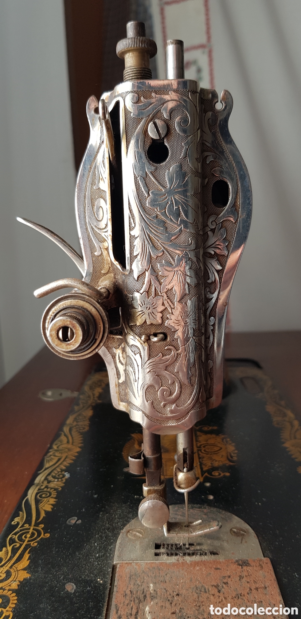 Antig&uuml;edades: Mueble maquina coser singer - Foto 11