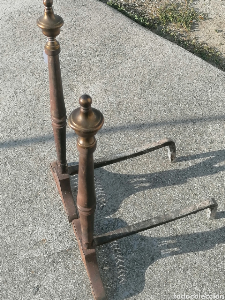 Antig&uuml;edades: Morillo de chimenea - Foto 2