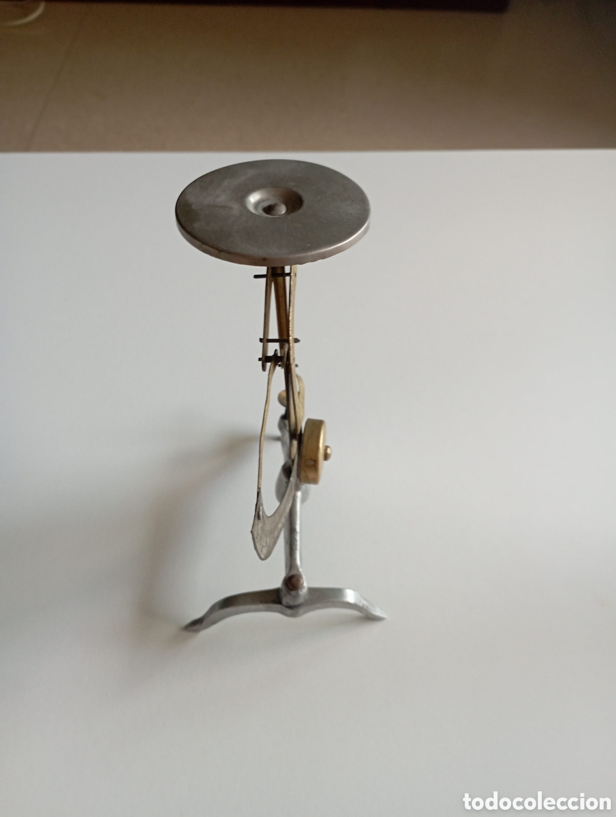 Antig&uuml;edades: Bonito pesacartas - Foto 3