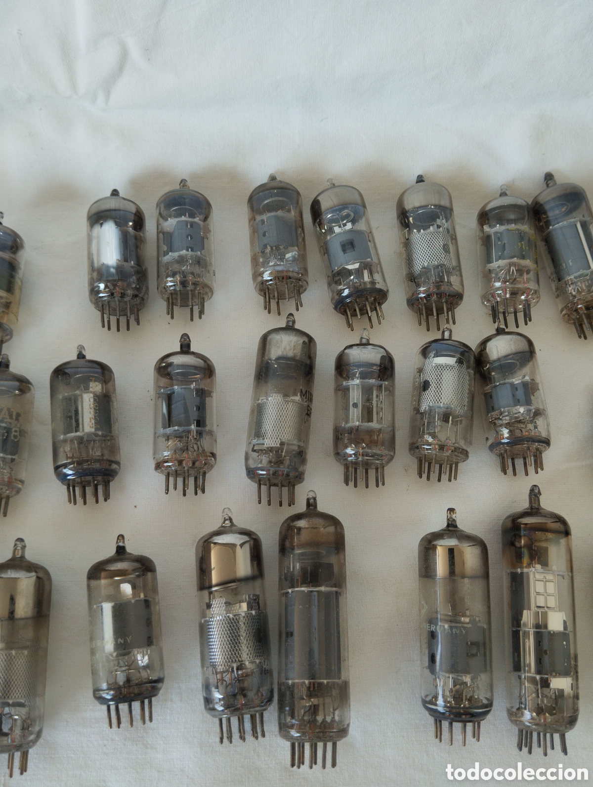 Antig&uuml;edades: Lote 40 tubos de vacio - Foto 6