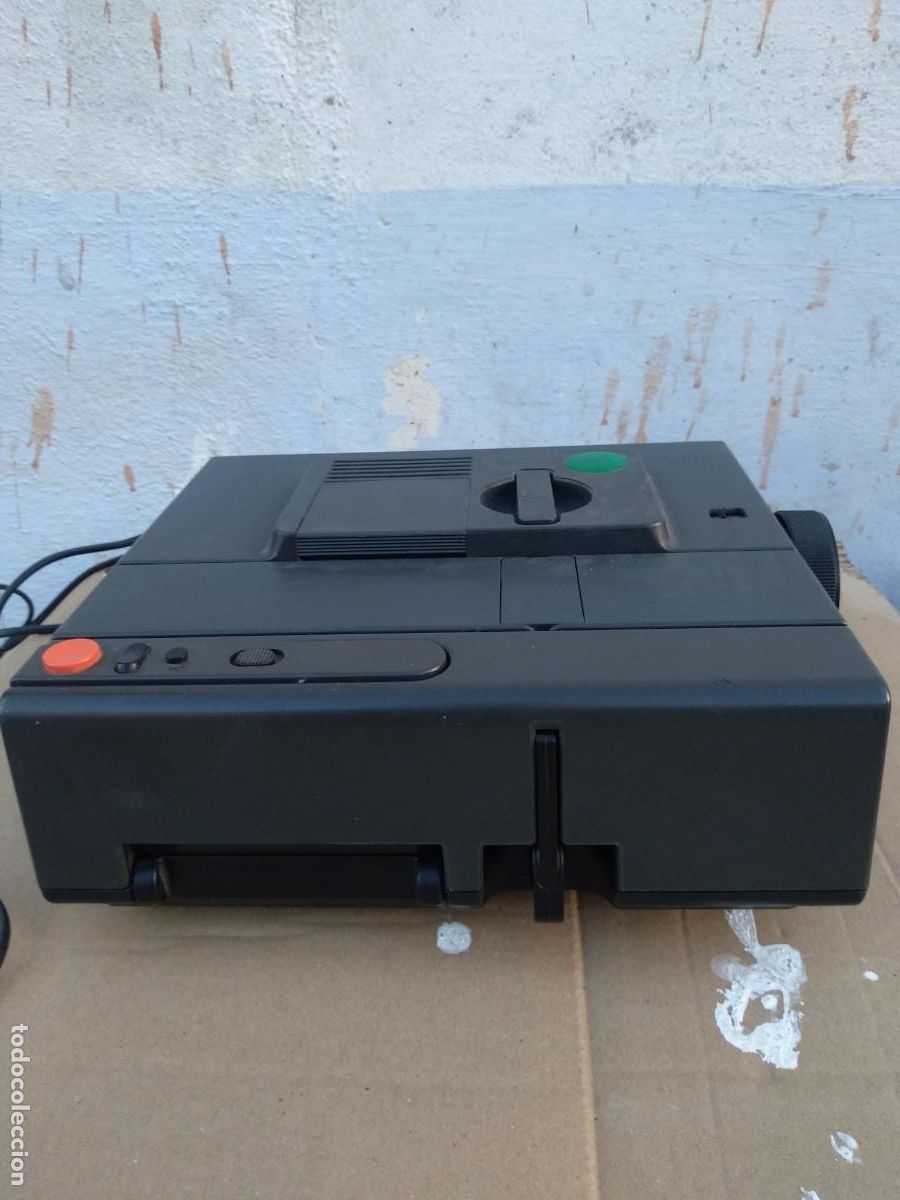 Antig&uuml;edades: Proyector de diapositivas - Foto 1