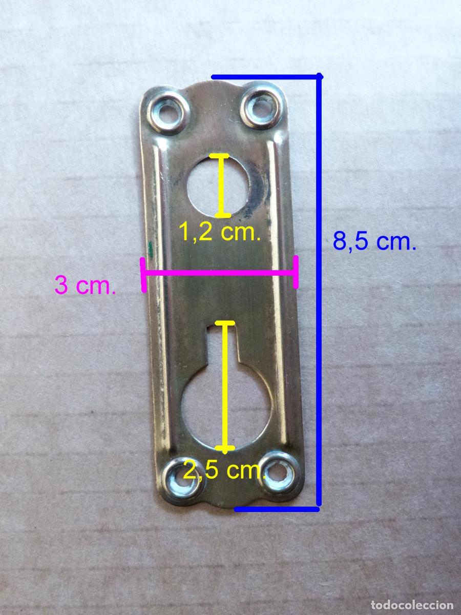 Antig&uuml;edades: Embellecedor rectangular de cerradura y pomo puerta - Foto 3