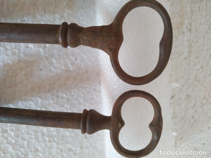 Antig&uuml;edades: 6 llaves antiguas de antigua puerta - Foto 3