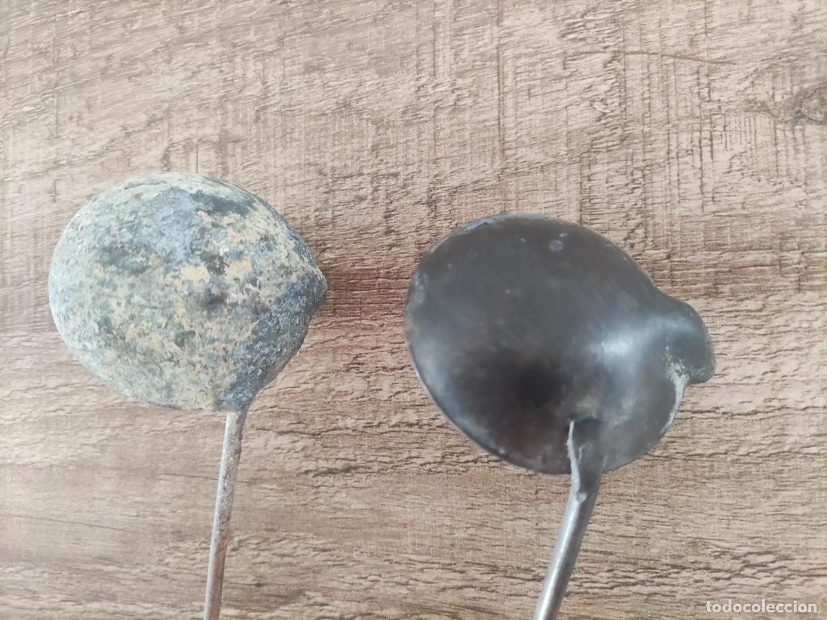Antig&uuml;edades: CRISOL CAZO DE FUNDICION CON VERTEDERA - LOTE DE 2 - 30 cm - Foto 3