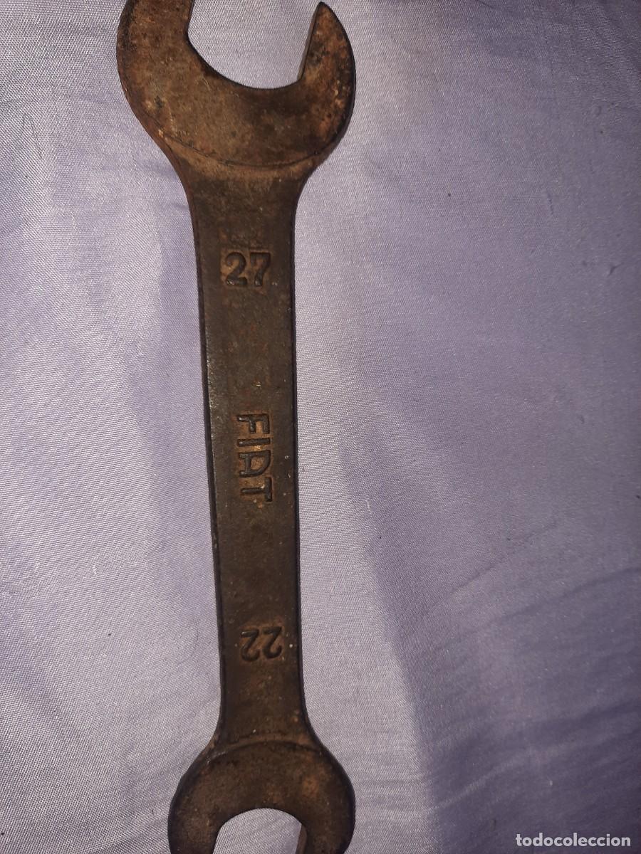 antigua herramienta llave fija de metal para ve - Buy Antique professional  mechanics tools on todocoleccion