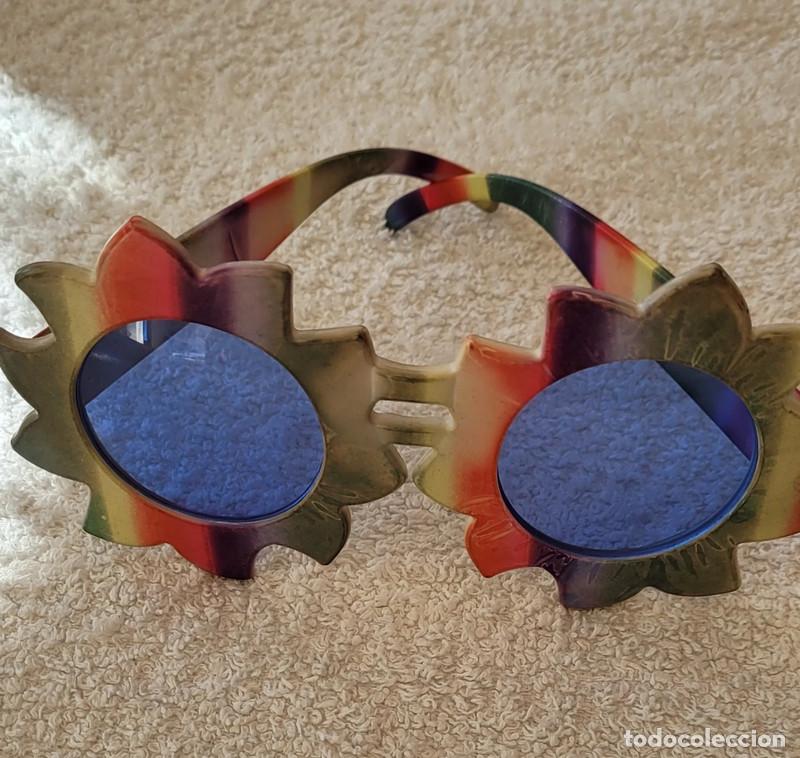 Antig&uuml;edades: Gafas de sol lgtbi colores iris - Foto 4